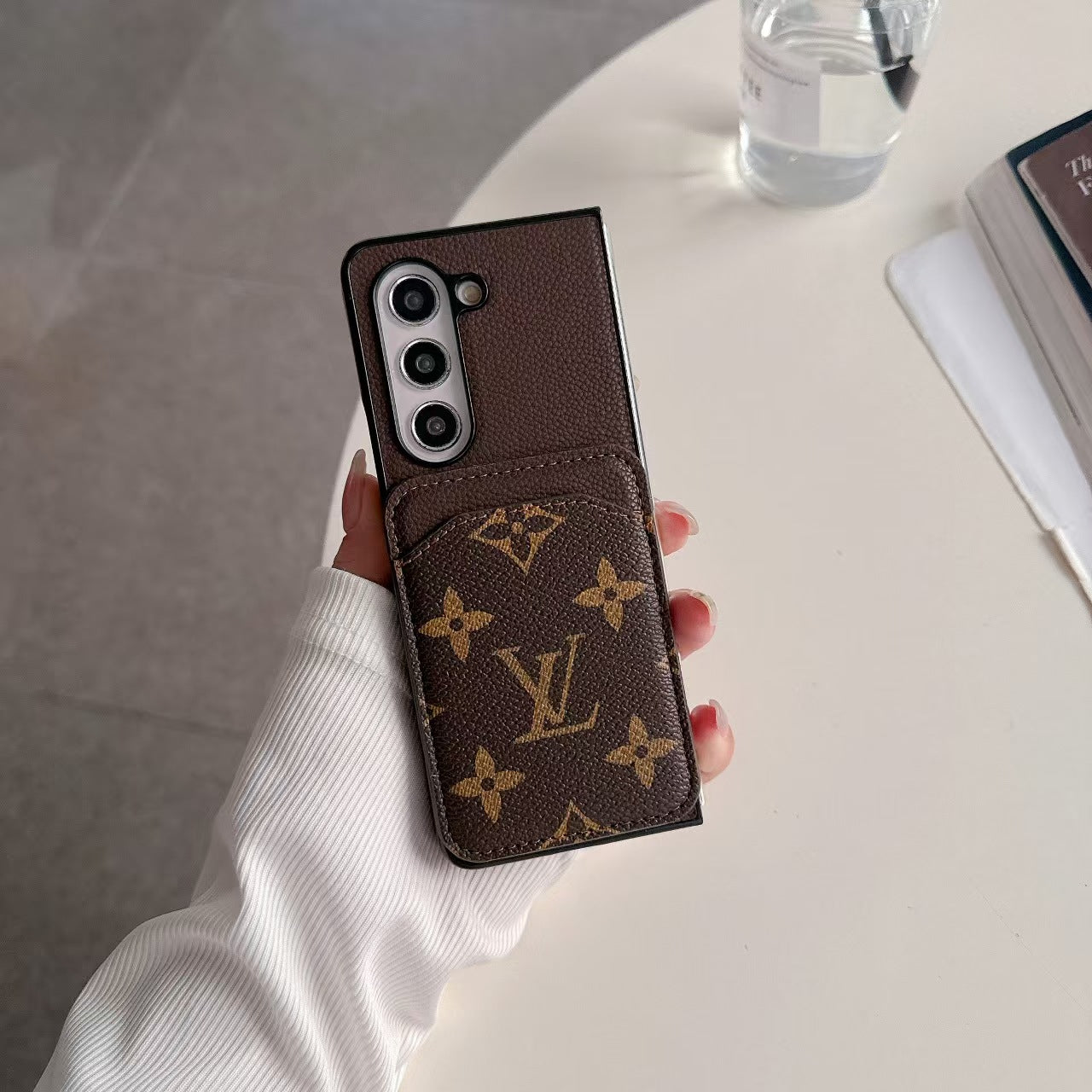 Luxury Monogram Z Fold Case – Card Slot Design | Vintage Leather Look