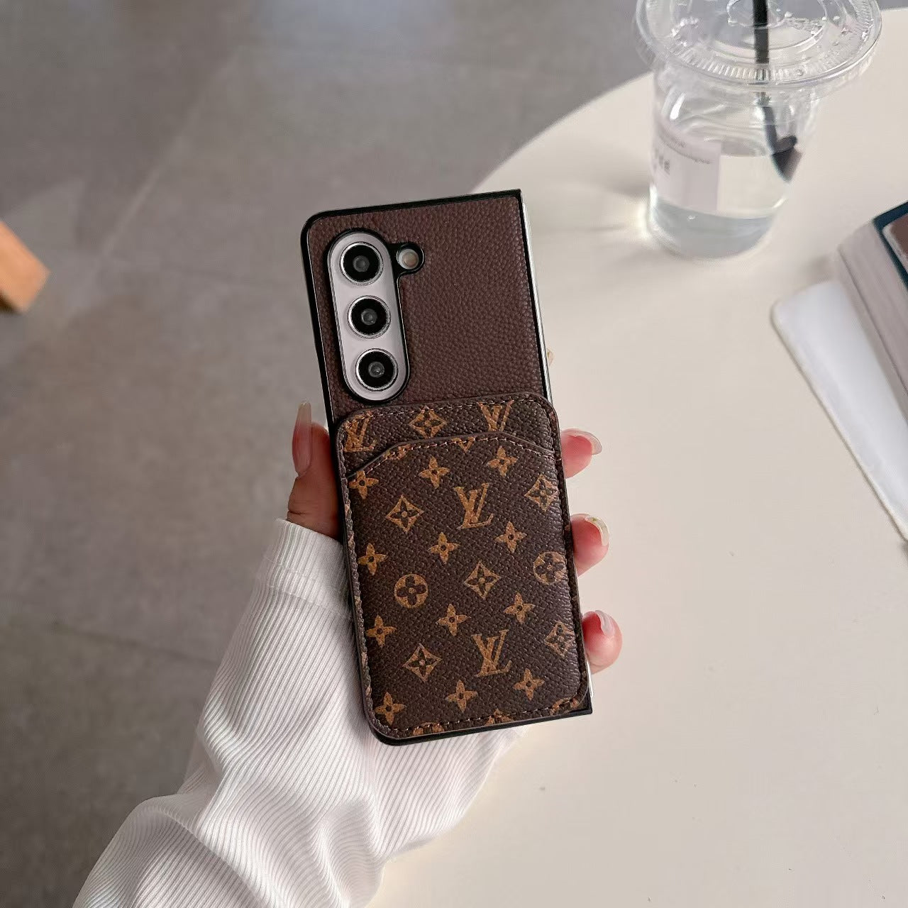 Luxury Monogram Z Fold Case – Card Slot Design | Vintage Leather Look