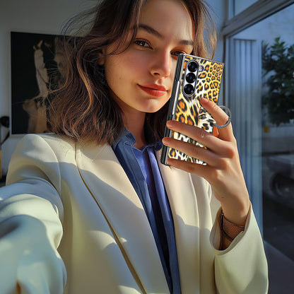 Wild Edition Leopard Case with Metal Ring Grip