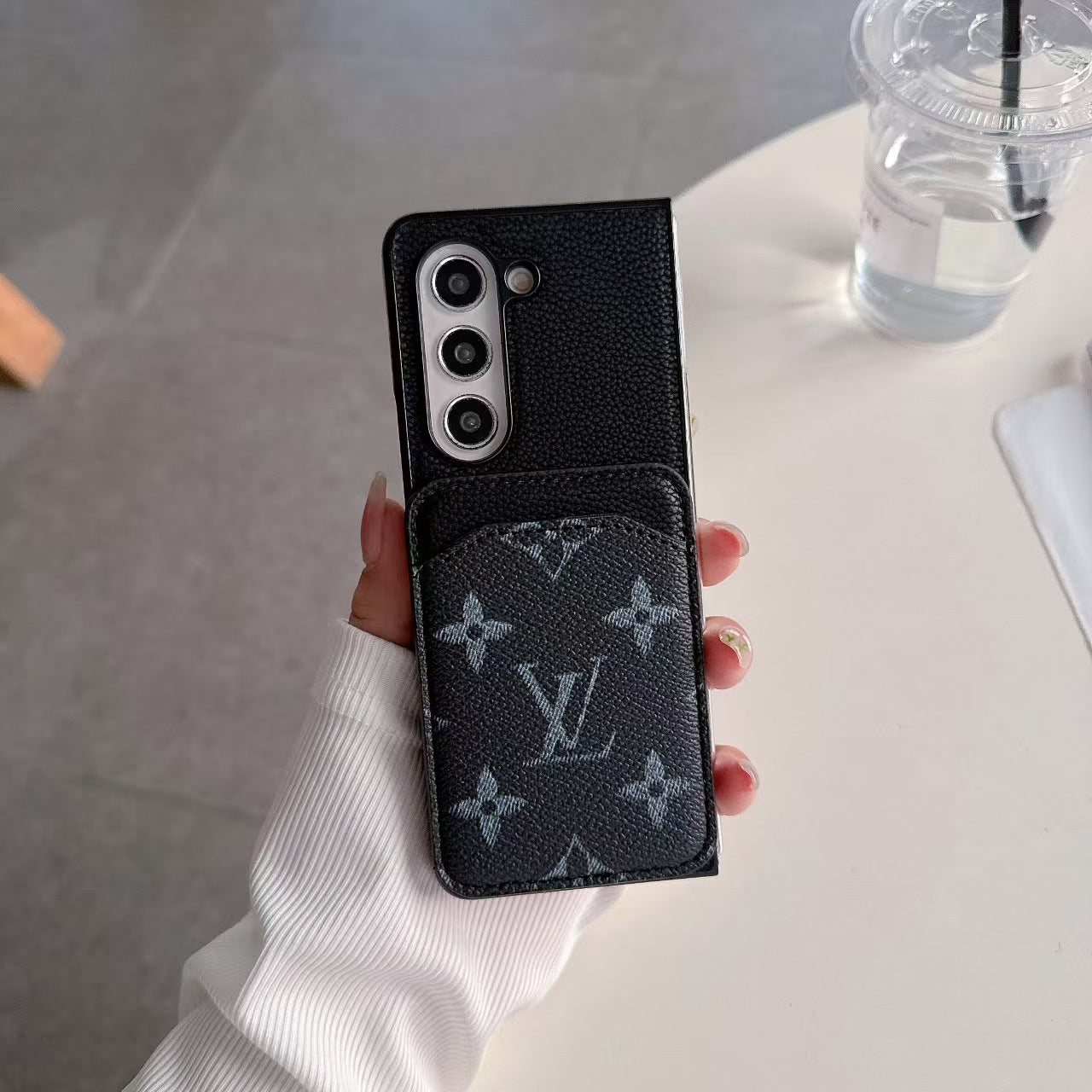 Luxury Monogram Z Fold Case – Card Slot Design | Vintage Leather Look